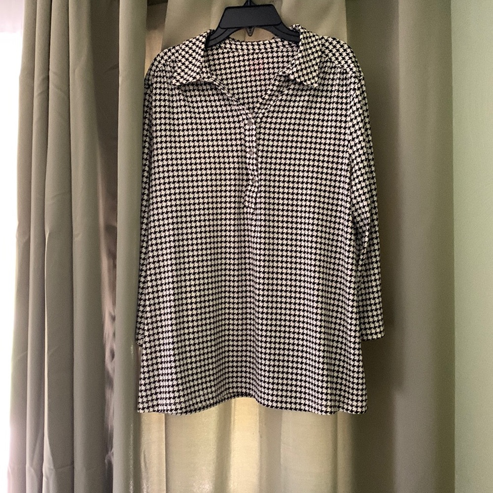 Women’s 212 Collection Top